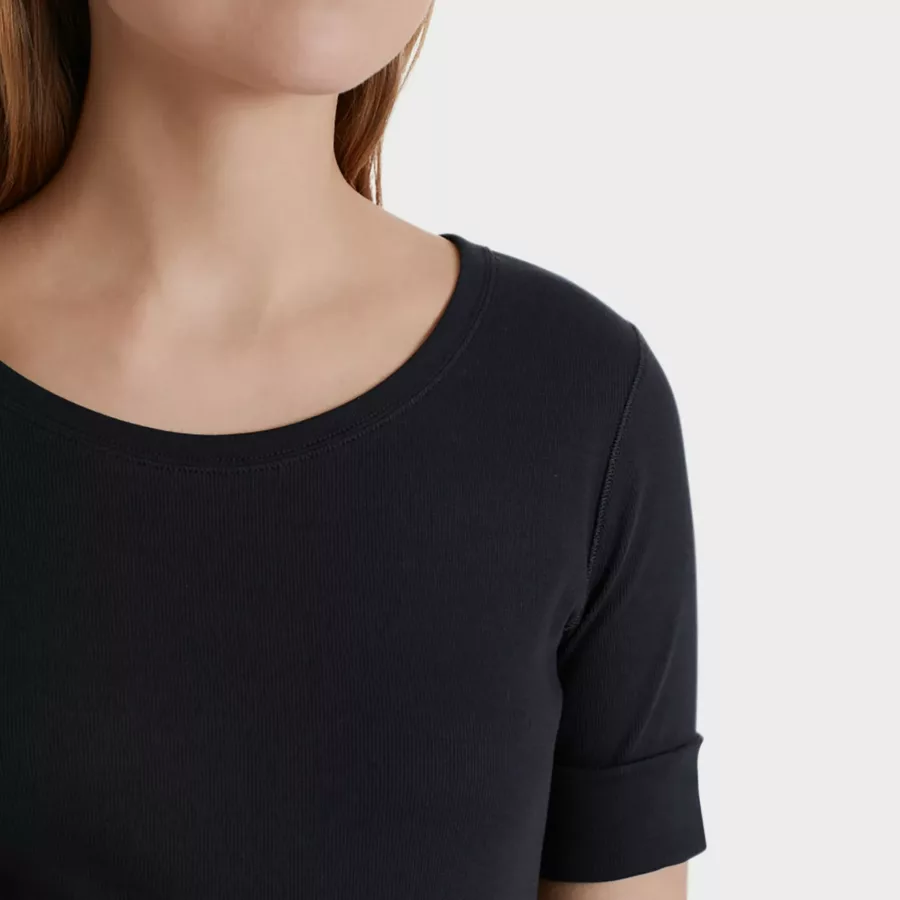 Haut en coton noir