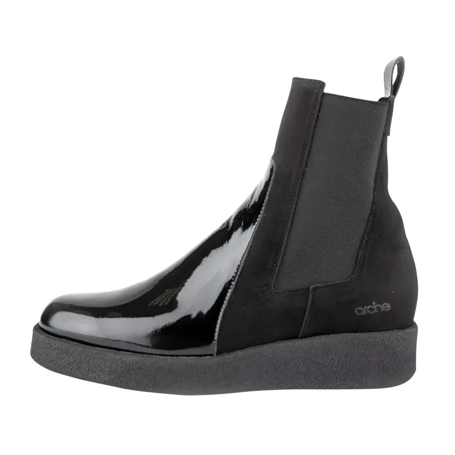 Boots Comifo