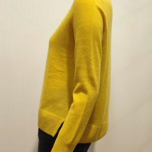 Pull col rond jaune