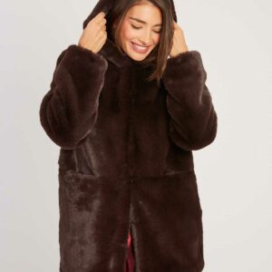 Manteau en fausse fourrure