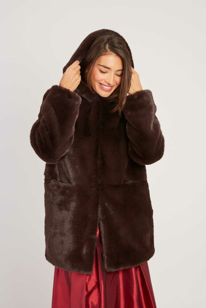 Manteau en fausse fourrure – Image 2
