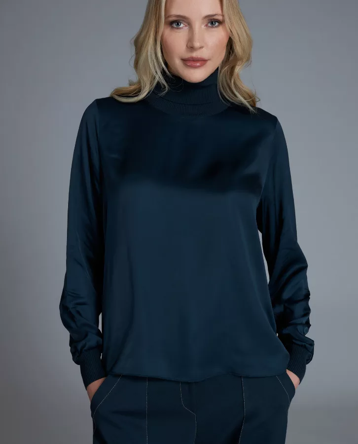 Sous-Pull en satin