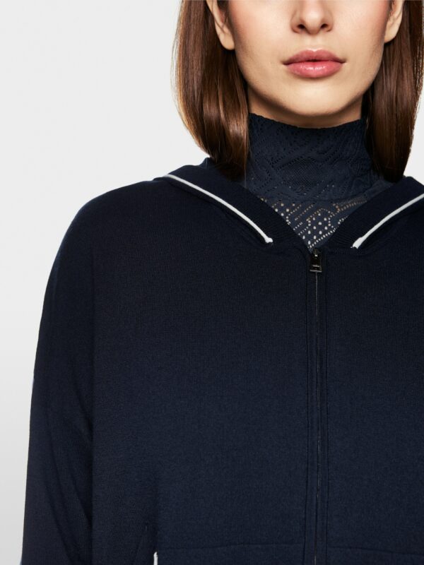 Gilet à Capuche – Image 2