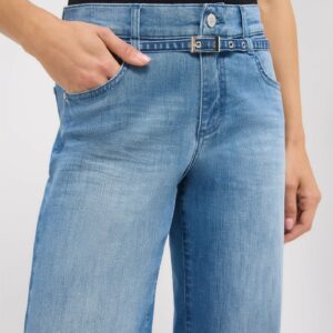 Jean’s Large