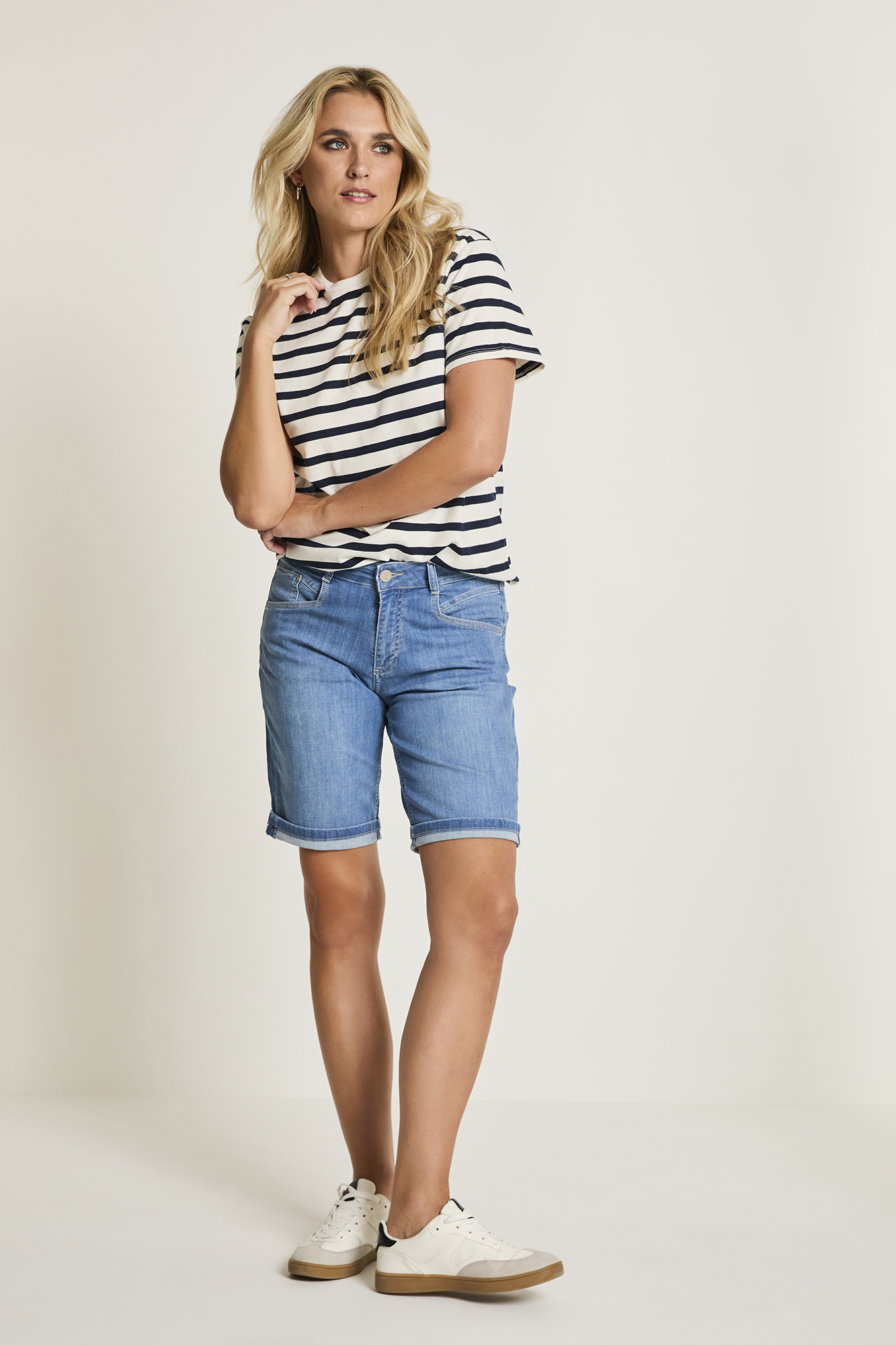 short lyndse 2 coloris