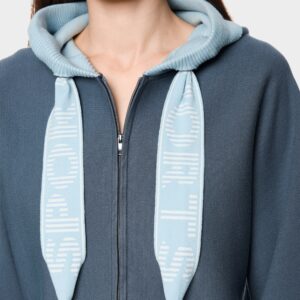 Veste courte à capuche