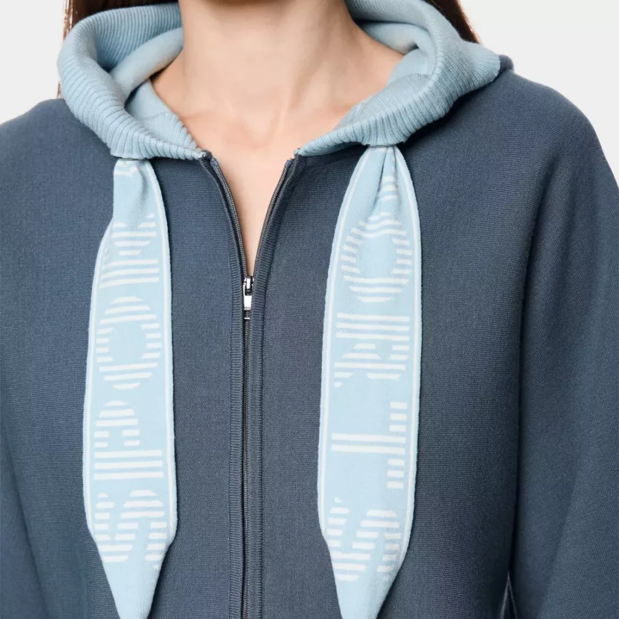 Veste courte à capuche