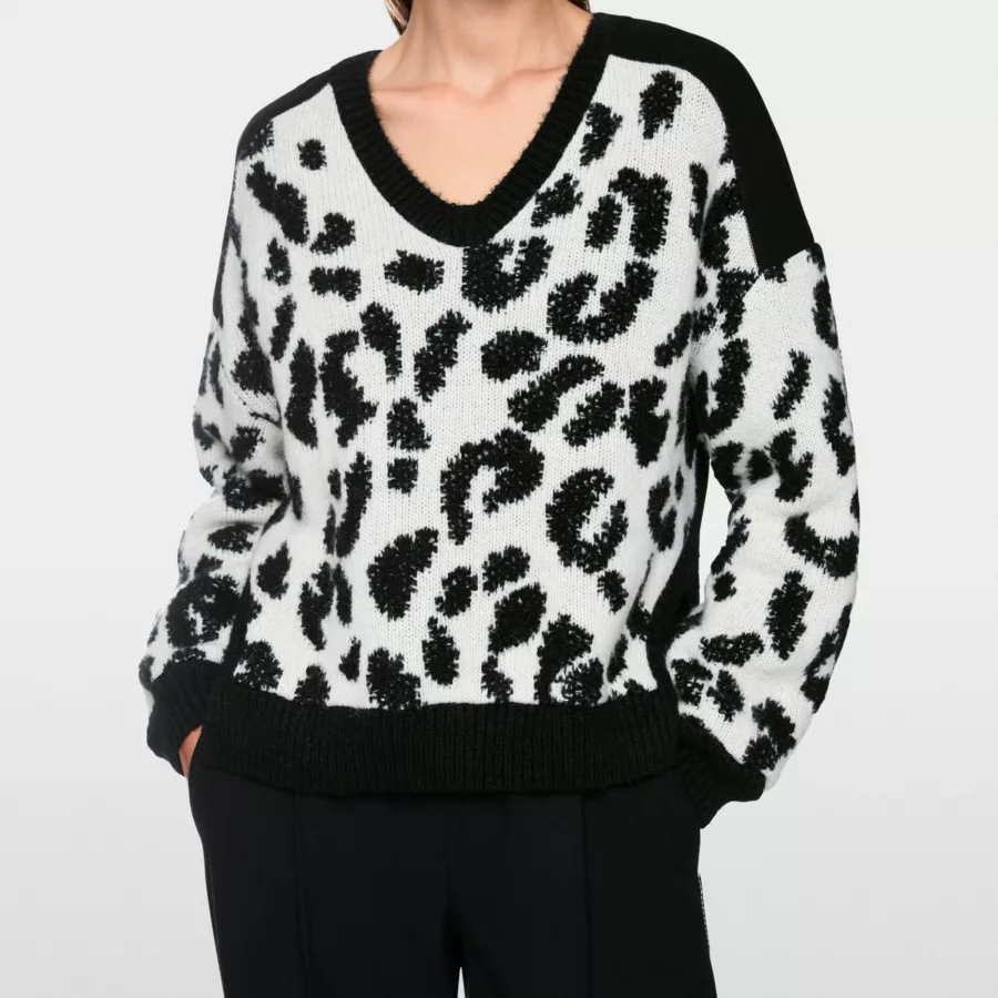 Pull léopard noir et blanc de Marc Cain