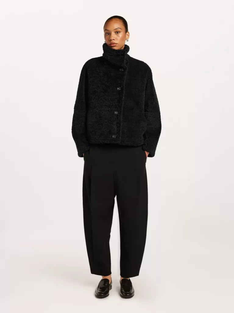 Veste courte noire réversible bouclette ou nubuck